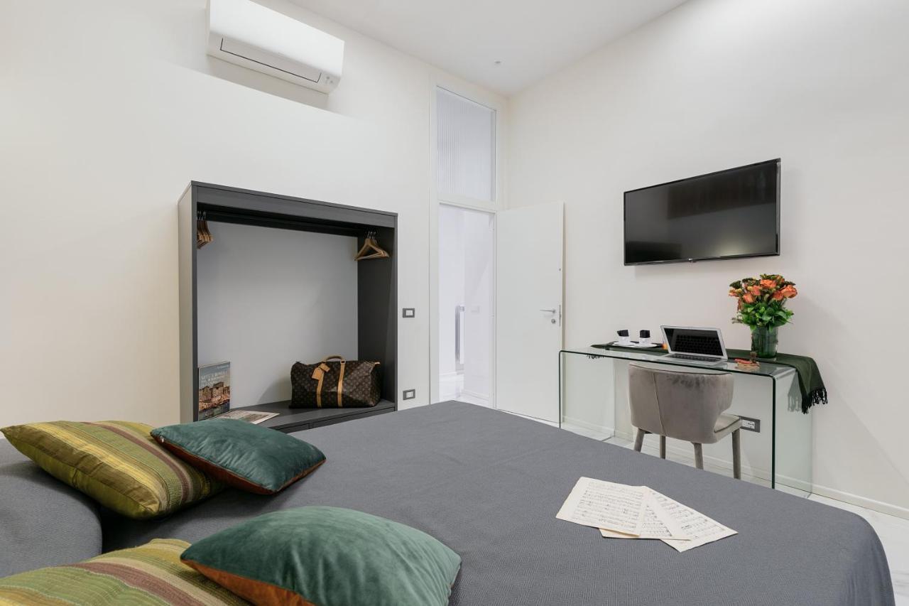 Cavour Suites Guest House Rome Exterior photo