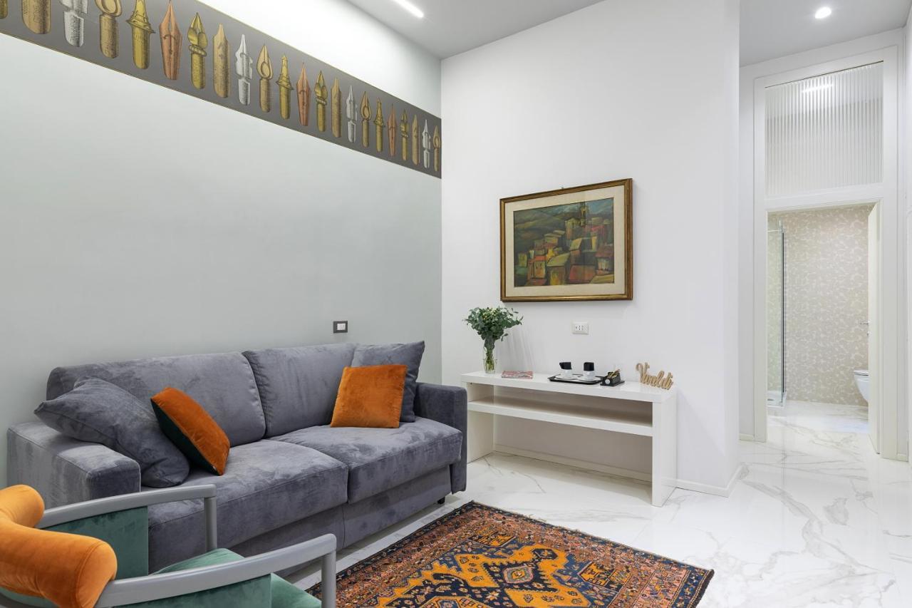 Cavour Suites Guest House Rome Exterior photo
