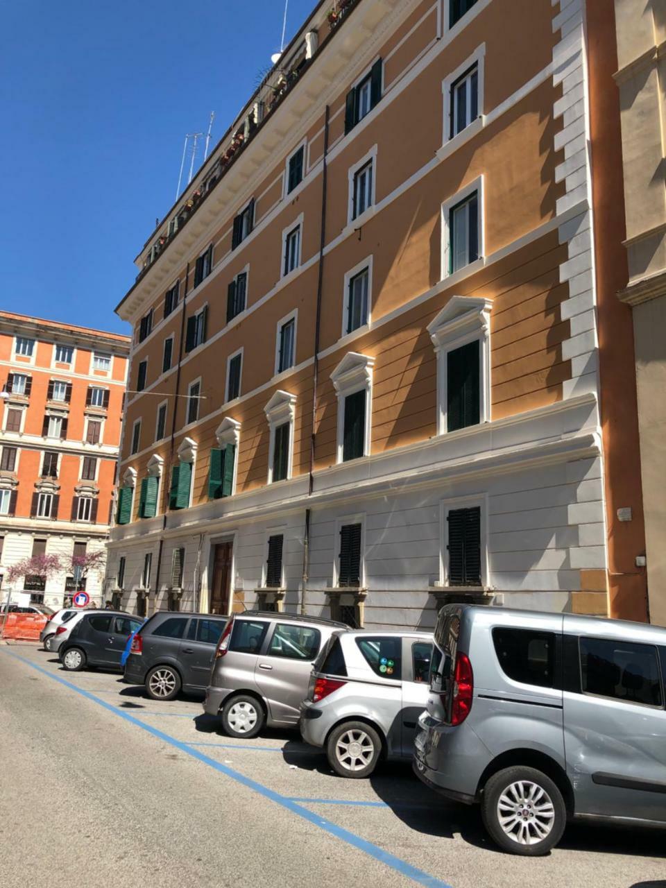 Cavour Suites Guest House Rome Exterior photo
